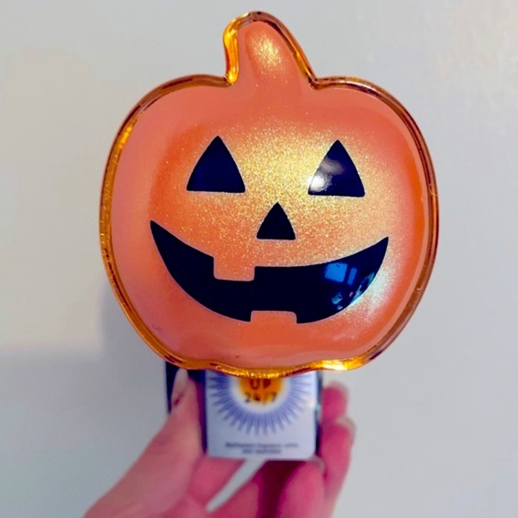 Bath & Body Works Other - 🎃 HALLOWEEN Glow JACK-O-LANTERN Pumpkin WALLFLOWER PLUG-IN: BATH & BODY WO…